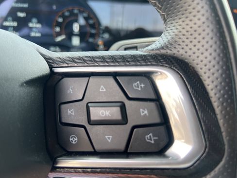 Used 2025 Ford Mustang GT Premium RWD image 35