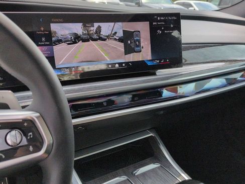 New 2025 BMW 740i xDrive AWD/4WD image 30