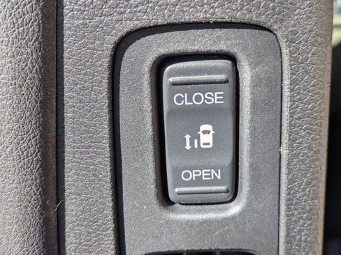 Used 2019 Honda Odyssey EX-L image 27