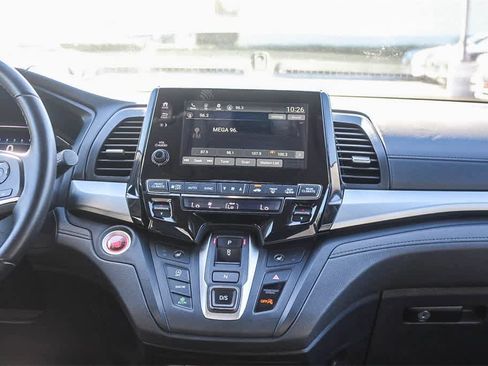 Used 2022 Honda Odyssey EX-L image 18