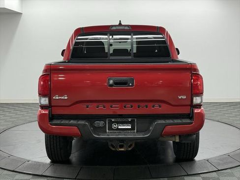 Certified 2022 Toyota Tacoma SR image 8