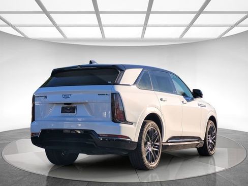 New 2025 Cadillac Escalade IQ Sport 2 w/ LPO, ONYX Package AWD/4WD image 5
