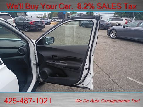 Used 2021 Nissan Kicks S FWD image 9