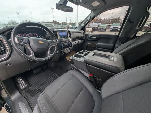Used 2019 Chevrolet Silverado 1500 LT w/ All-Star Edition image 12
