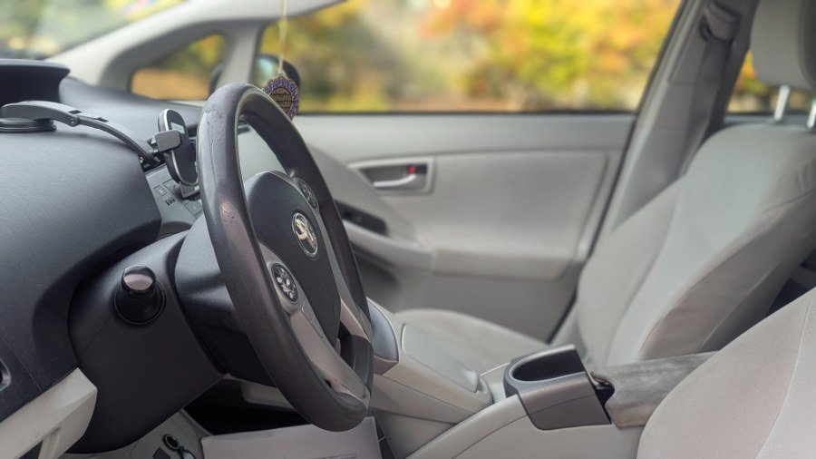 Used 2013 Toyota Prius Two FWD image 8