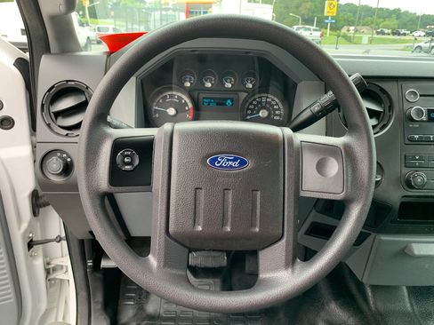 Used 2015 Ford F250 XL RWD image 10