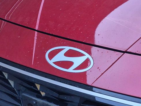 Used 2024 Hyundai Elantra SEL w/ Convenience Package FWD image 12