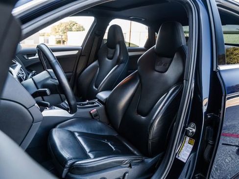 Used 2010 Audi S4 Premium Plus image 4