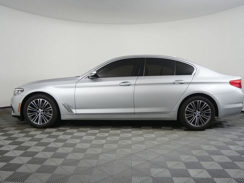 Used 2019 BMW 530i xDrive w/ Convenience Package AWD/4WD image 6
