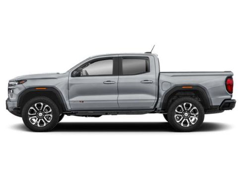 Used 2024 GMC Canyon AT4 w/ Technology Package image 4