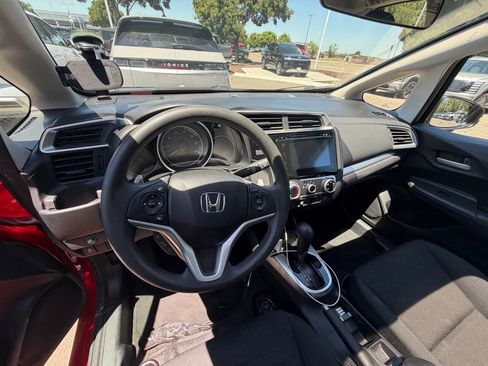 Used 2015 Honda Fit EX image 9