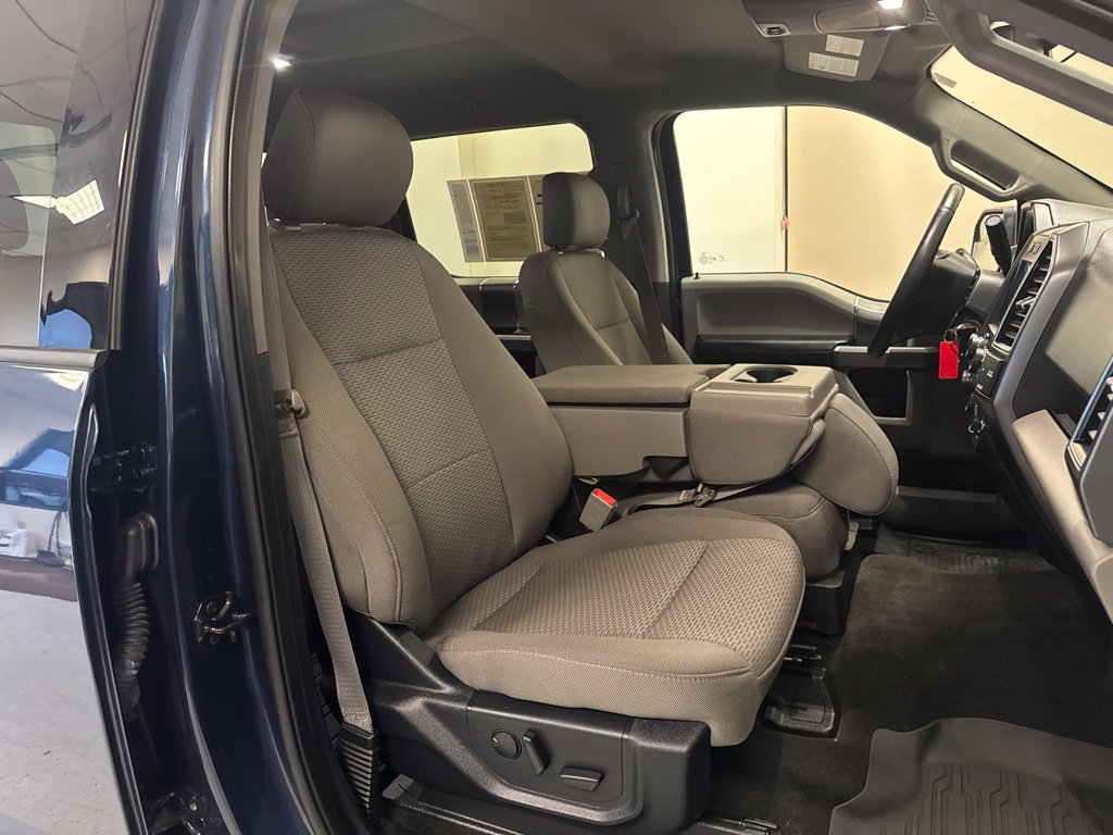 Used 2020 Ford F150 XLT w/ Equipment Group 302A Luxury AWD/4WD image 42