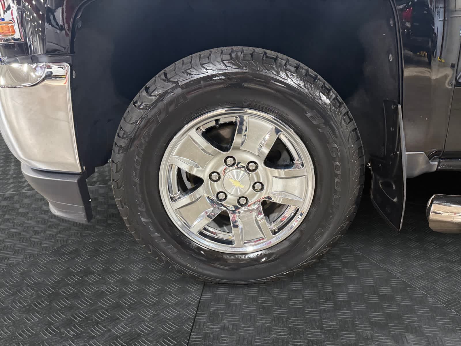 Used 2018 Chevrolet Silverado 1500 LT w/ All Star Edition AWD/4WD image 15