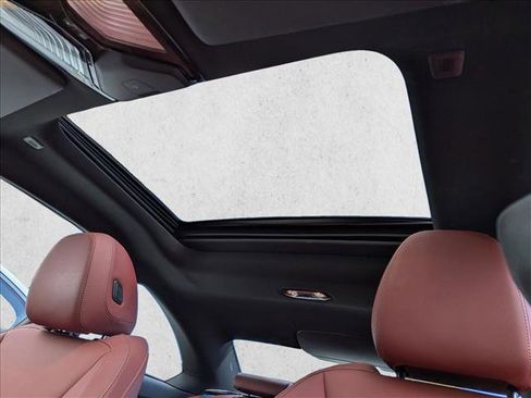 Certified 2023 BMW 230i Coupe w/ Premium Package RWD image 16