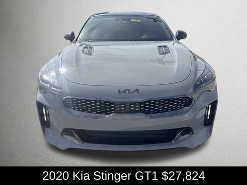 Used 2020 Kia Stinger GT1 RWD image 8