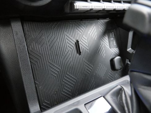 Certified 2024 Toyota Tacoma SR5 image 31