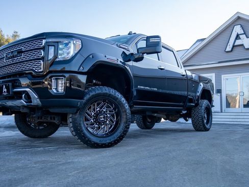 Used 2020 GMC Sierra 2500 Denali w/ Denali Ultimate Package image 1