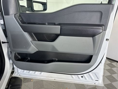 Used 2025 Ford F250 XLT w/ FX4 Off-Road Package image 28