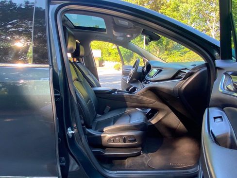 Used 2020 Buick Enclave Avenir w/ Avenir Technology Package AWD/4WD image 63