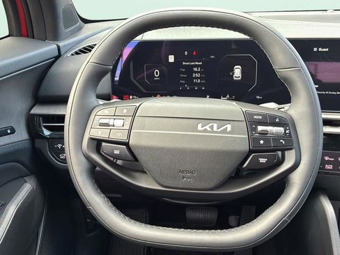 New 2026 Kia Sportage X-Line AWD/4WD image 19