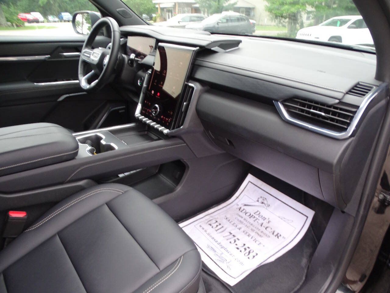Used 2025 GMC Acadia AWD Elevation w/ Elevation Premium Package image 49