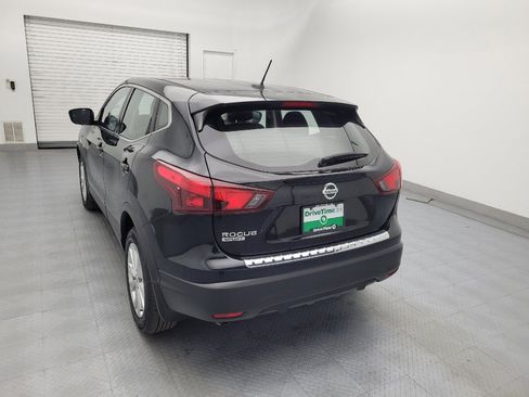 Used 2018 Nissan Rogue Sport S w/ S Appearance Package image 6