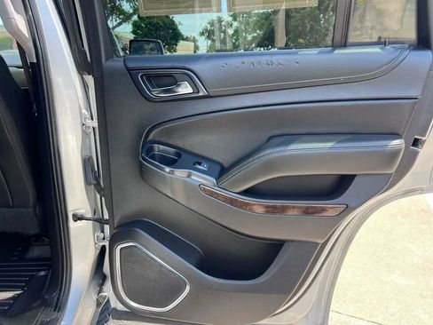 Used 2018 Chevrolet Tahoe LT AWD/4WD image 33