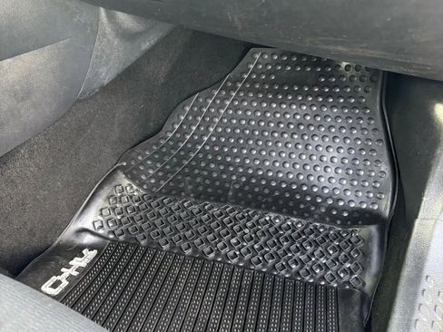 Used 2018 Toyota C-HR XLE image 53