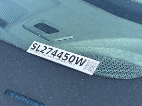 Certified 2025 Chevrolet Equinox LT w/ Convenience Package II FWD image 33