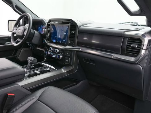 Certified 2025 Ford F150 Lariat AWD/4WD image 23