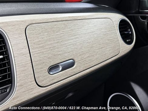 Used 2018 Volkswagen Beetle 2.0T Coast w/ Coast Lighting Package image 23