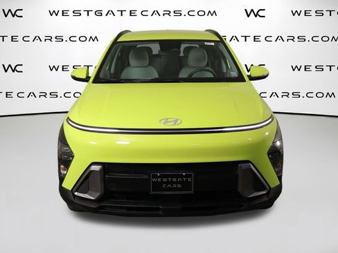 Used 2025 Hyundai Kona SEL AWD/4WD image 2