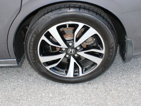 Used 2019 Honda Odyssey Elite image 11