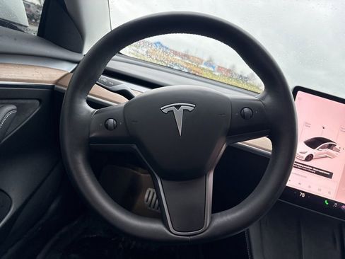 Used 2022 Tesla Model 3 Performance image 18