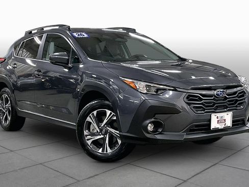 Used 2026 Subaru Crosstrek 2.5i Premium AWD/4WD image 3