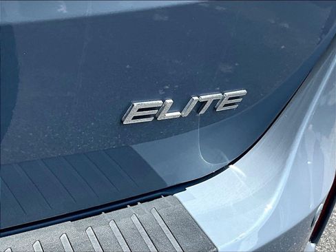 Used 2025 Honda Odyssey Elite image 24