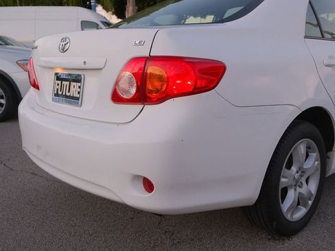 Used 2009 Toyota Corolla LE image 36