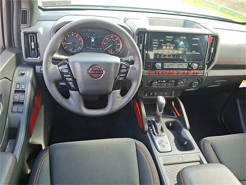 New 2026 Nissan Frontier PRO-4X w/ Pro-4x Convenience Package image 27