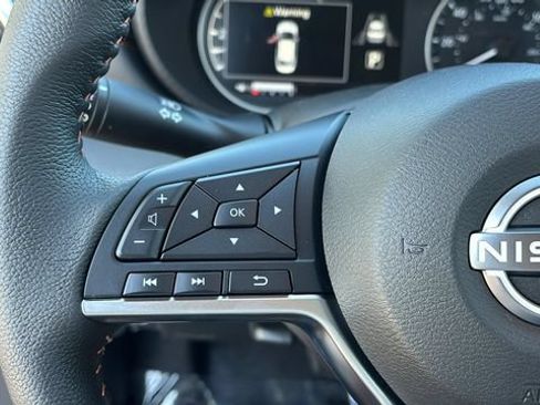 Used 2025 Nissan Versa SR w/ Trunk Package FWD image 22