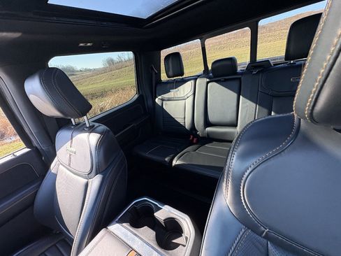 Used 2024 Ford F250 Platinum AWD/4WD image 34
