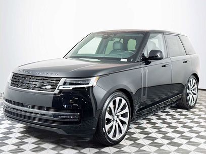 New 2025 Land Rover Range Rover SE