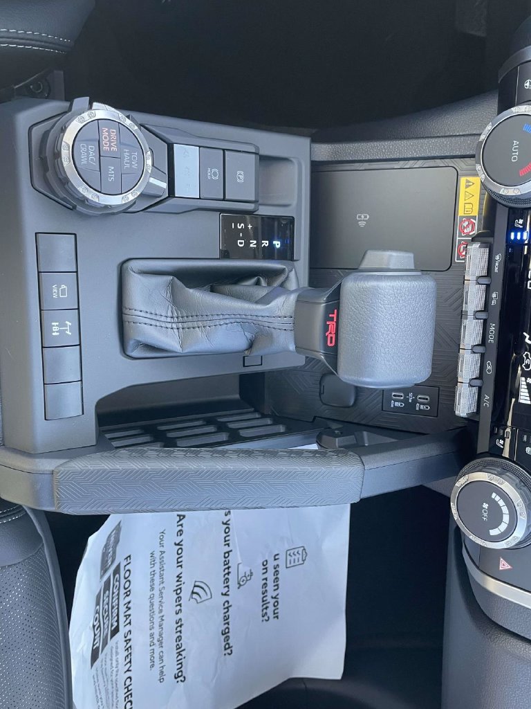 New 2026 Toyota 4Runner TRD Off-Road Premium AWD/4WD image 25