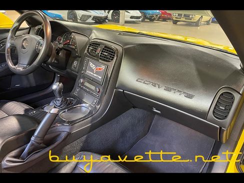 Used 2012 Chevrolet Corvette Grand Sport w/ 3LT Preferred Equipment Group image 18