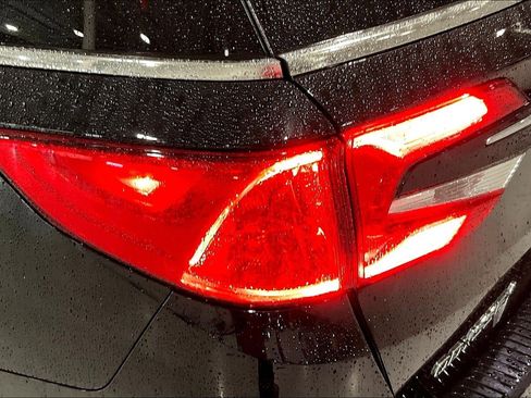 Used 2024 Honda Odyssey EX-L image 22