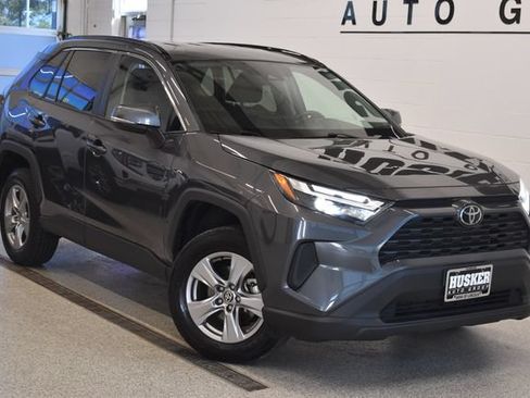 Used 2025 Toyota RAV4 XLE w/ Weather Package AWD/4WD image 1