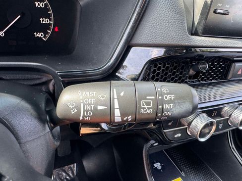 Used 2024 Honda CR-V EX-L image 29