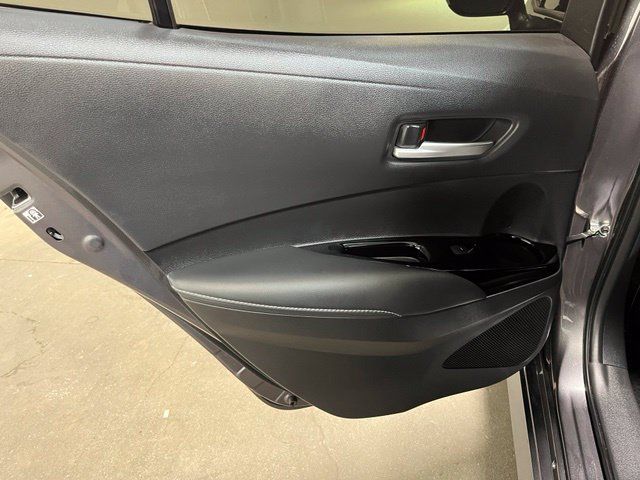 Used 2026 Toyota Corolla SE FWD image 16