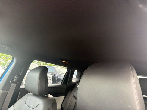 Used 2023 Jeep Compass Limited AWD/4WD image 28