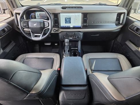 Used 2022 Ford Bronco Wildtrak AWD/4WD image 6