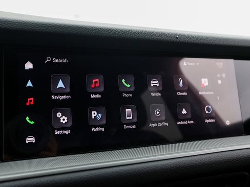 Certified 2024 Porsche Cayenne image 18